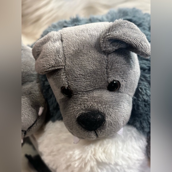 Mini Squishable Cerberus - Picture 6 of 12